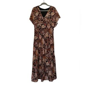 Zarr Collection Floral Maxi Dress. NWOT size 12z Nature Color print.